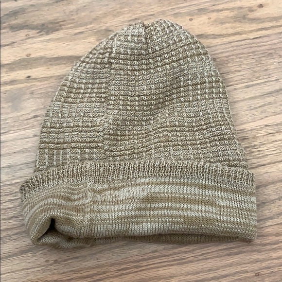 Timberland unisex essential beanie. Goldish color - Picture 6 of 9